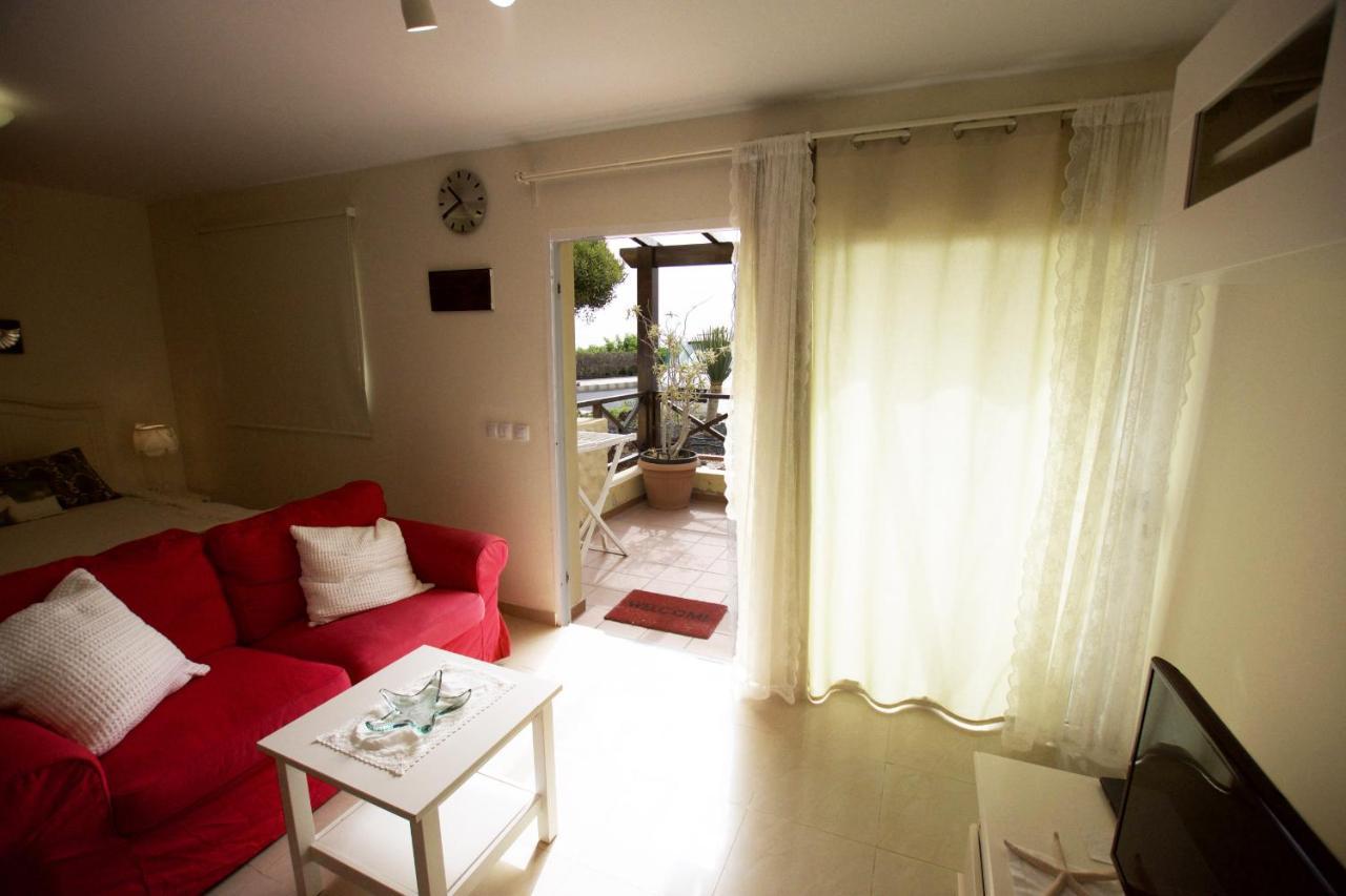 Book Jet - Hibiscus Beach Front Κόστα Κάλμα Εξωτερικό φωτογραφία